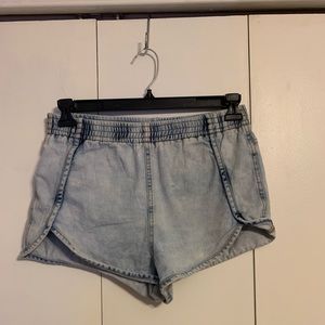 Bullhead High-Waisted Jean Shorts Size Med